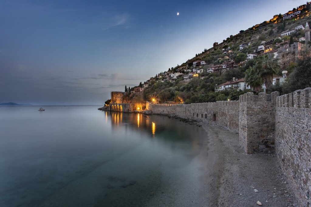 Alanya Gezilecek Yerler